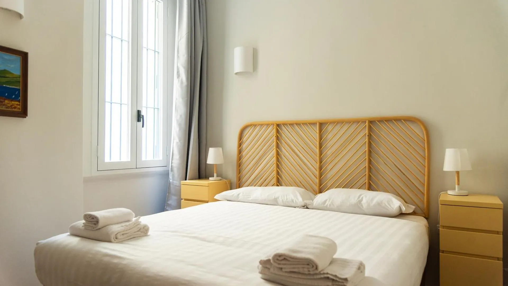 Youhosty - Ticinese Suite 3 Milano Italia
